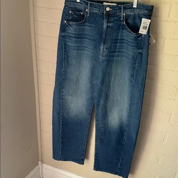Mother full pipe flood jeans denim Blue it’s a small world NWT size 32 - Picture 3 of 12